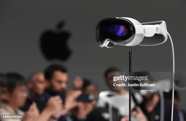 insMind AI Crying Filter Sample 5