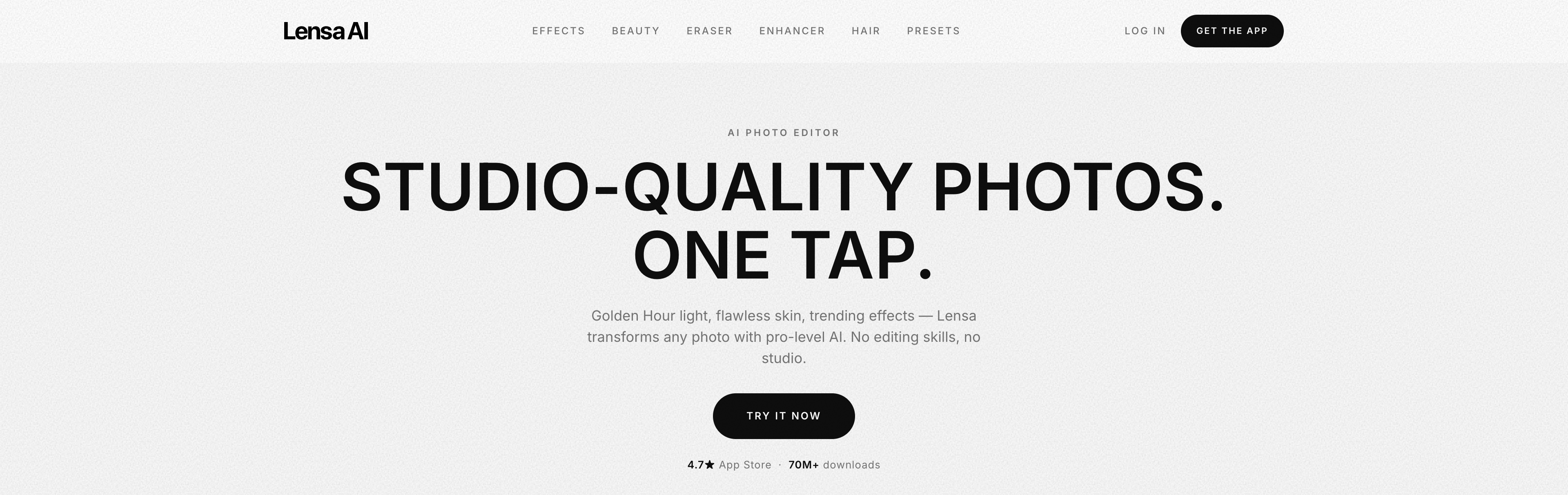 Lensa homepage promoting AI portrait editing and studio-quality photos.